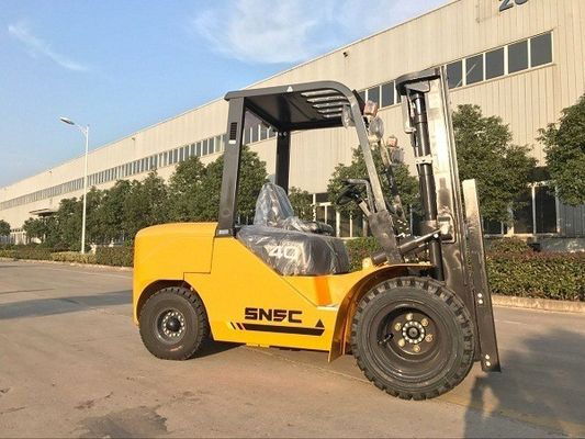 OEM 4-тонный дизельный вилочный погрузчик SNSC Дизельный погрузчик 2-ступенчатый мачта